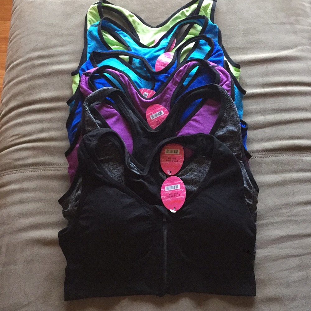 6 Pack Front Zipper Sports Bra